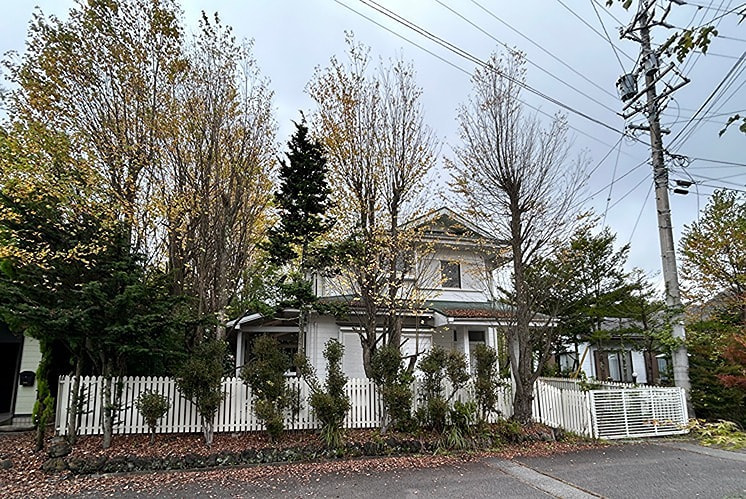 北佐久郡軽井沢町大字長倉 中軽井沢戸建